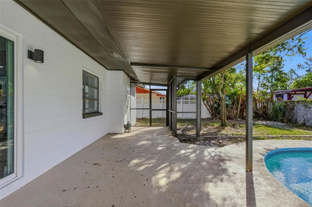 For Sale: $389,000 (3 beds, 2 baths, 1146 Square Feet)