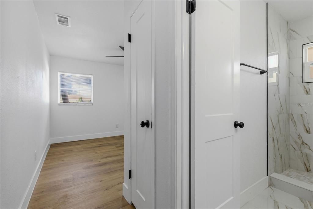 For Sale: $389,000 (3 beds, 2 baths, 1146 Square Feet)