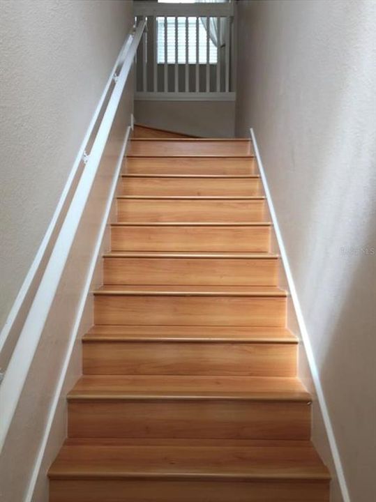 For Rent: $2,350 (3 beds, 2 baths, 1857 Square Feet)