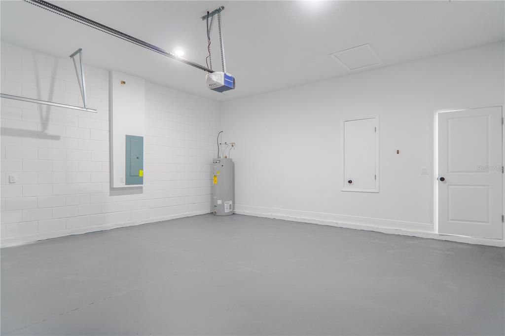 En Venta: $309,990 (4 camas, 3 baños, 1897 Pies cuadrados)