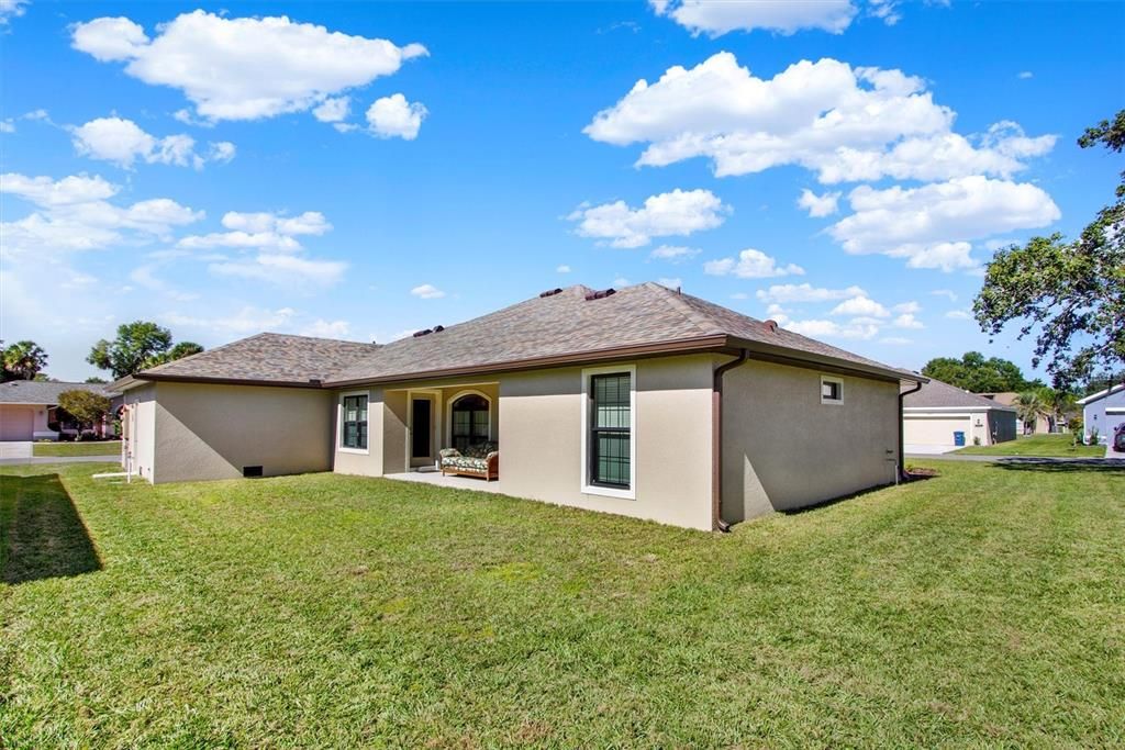 For Rent: $2,800 (3 beds, 2 baths, 2130 Square Feet)