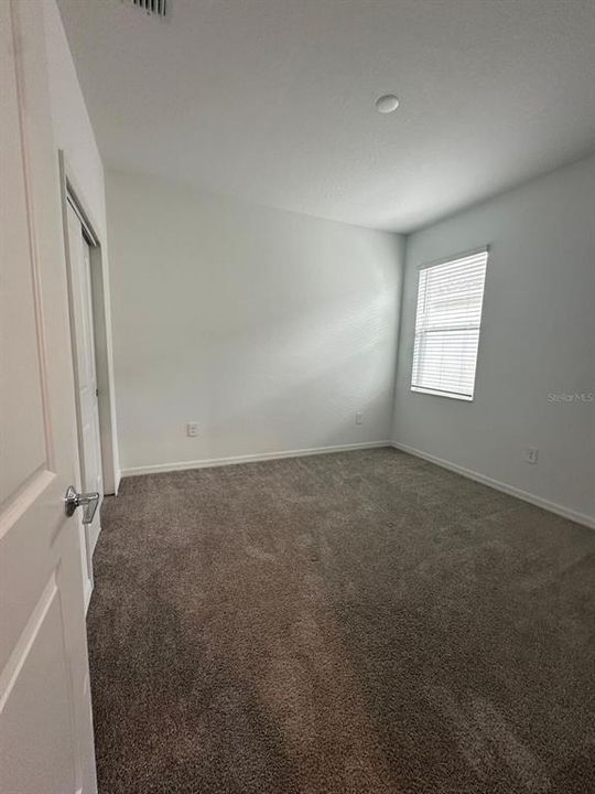 For Rent: $2,350 (4 beds, 2 baths, 1843 Square Feet)