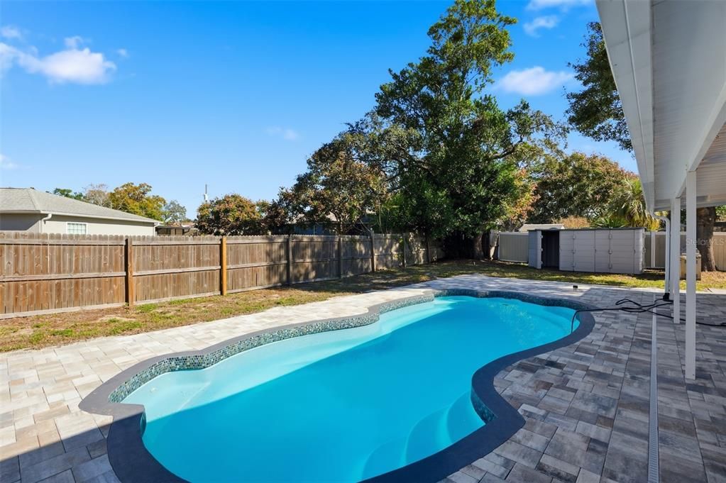 待售: $424,900 (4 贝兹, 3 浴室, 2404 平方英尺)