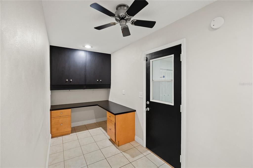 For Sale: $350,000 (2 beds, 2 baths, 2153 Square Feet)