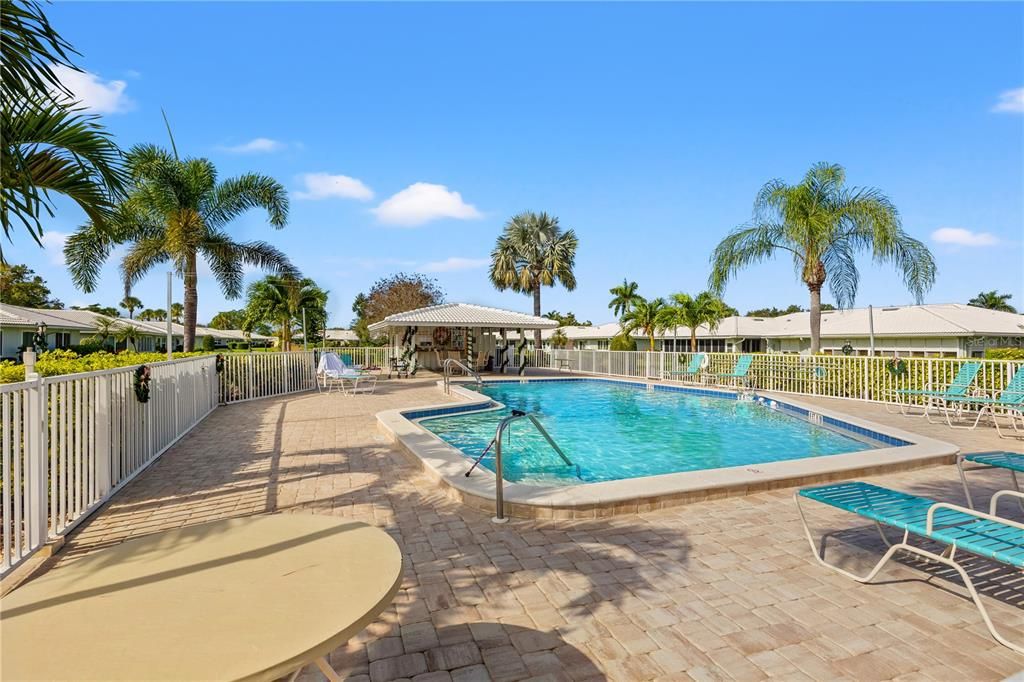 For Sale: $350,000 (2 beds, 2 baths, 2153 Square Feet)