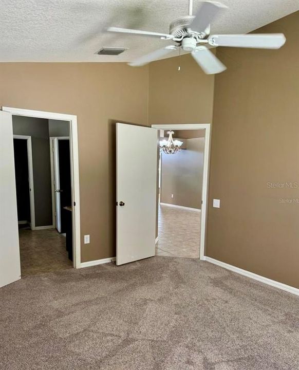 出租: $2,350 (4 贝兹, 2 浴室, 1665 平方英尺)