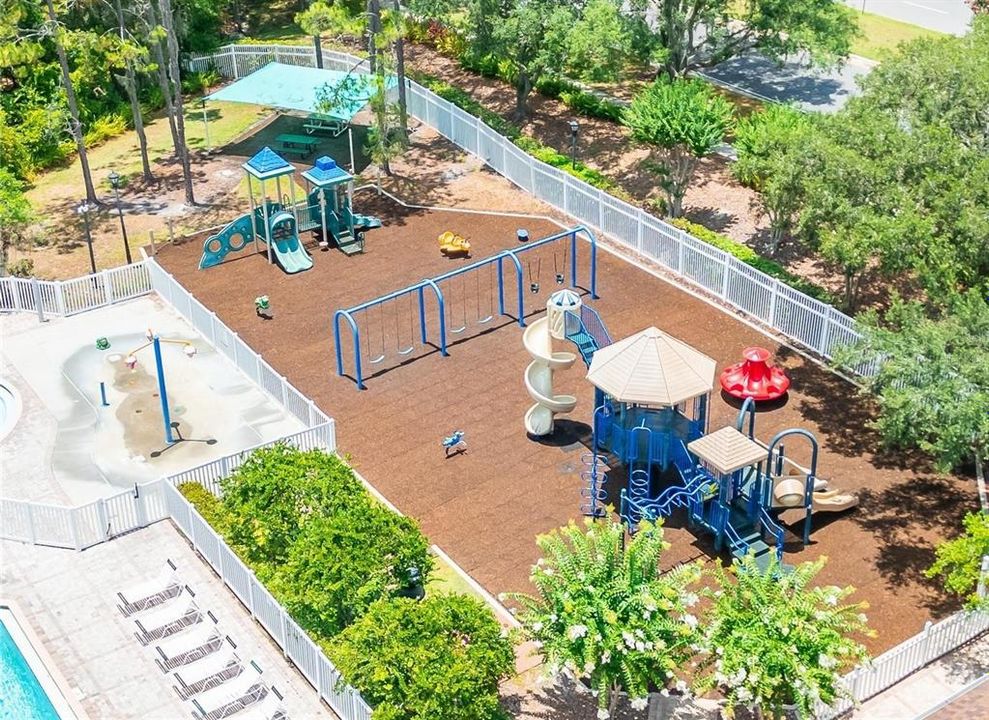 出租: $2,350 (4 贝兹, 2 浴室, 1665 平方英尺)