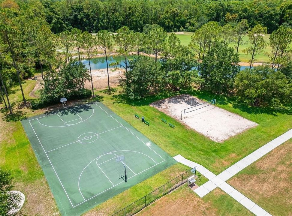 出租: $2,350 (4 贝兹, 2 浴室, 1665 平方英尺)