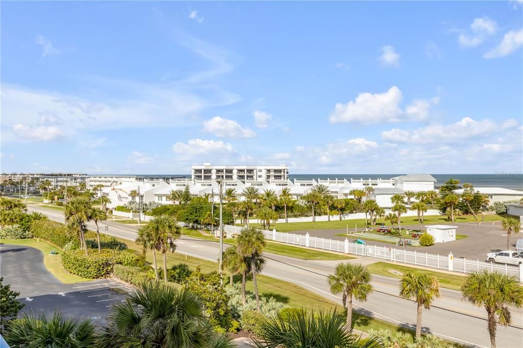 For Sale: $449,000 (3 beds, 2 baths, 1601 Square Feet)