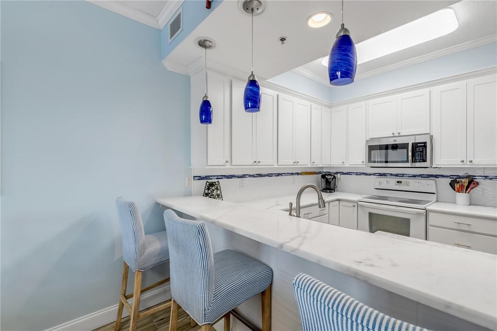 For Sale: $449,000 (3 beds, 2 baths, 1601 Square Feet)