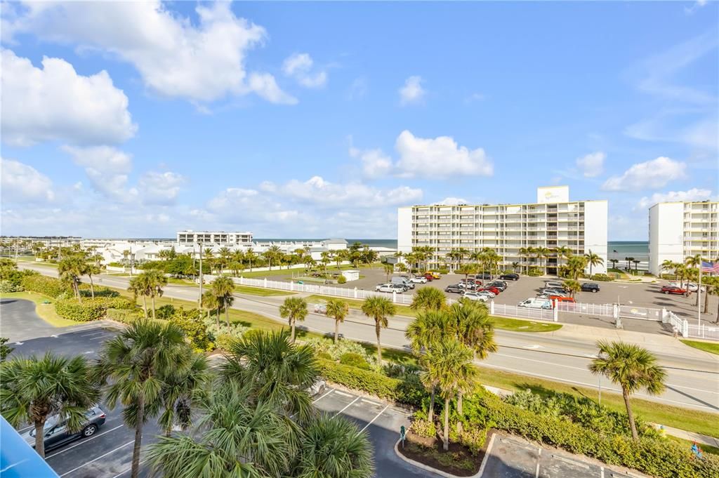 For Sale: $449,000 (3 beds, 2 baths, 1601 Square Feet)