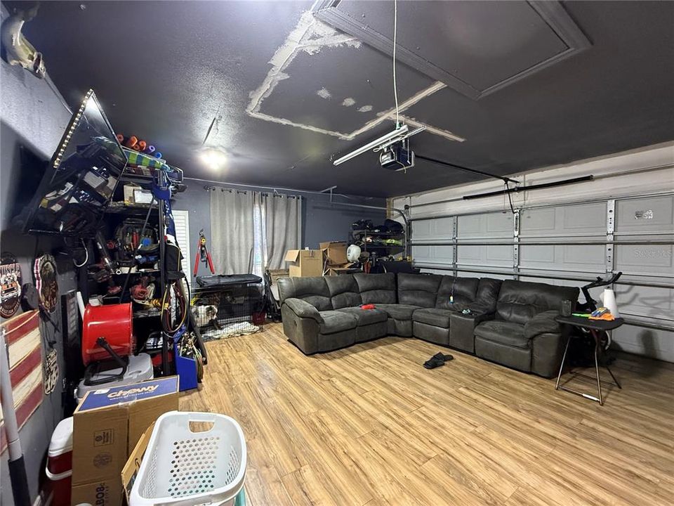 На продажу: $249,900 (3 спален, 2 ванн, 1477 Квадратных фут)