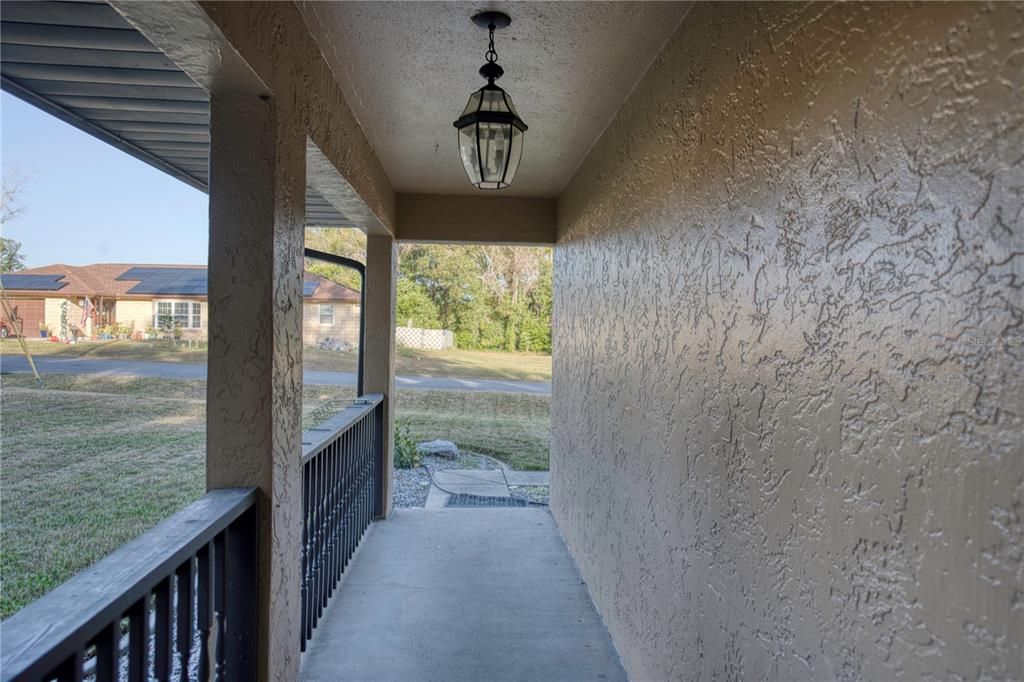 На продажу: $249,900 (3 спален, 2 ванн, 1477 Квадратных фут)