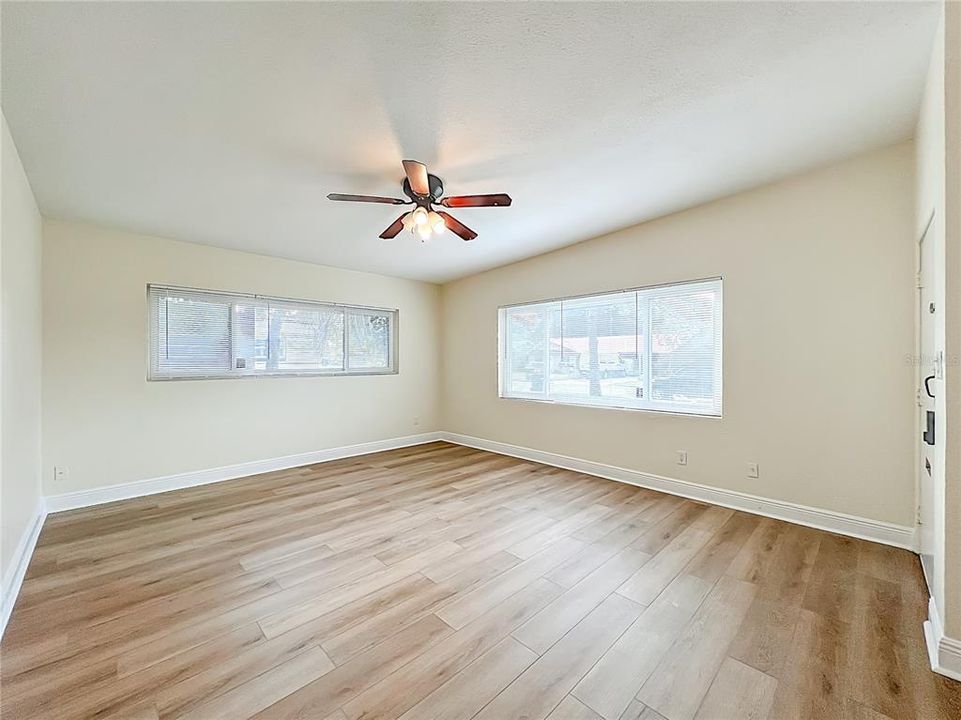 En Venta: $420,000 (3 camas, 2 baños, 1591 Pies cuadrados)