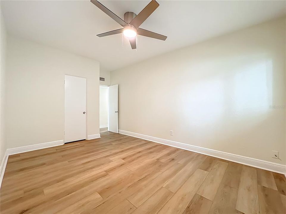 En Venta: $420,000 (3 camas, 2 baños, 1591 Pies cuadrados)