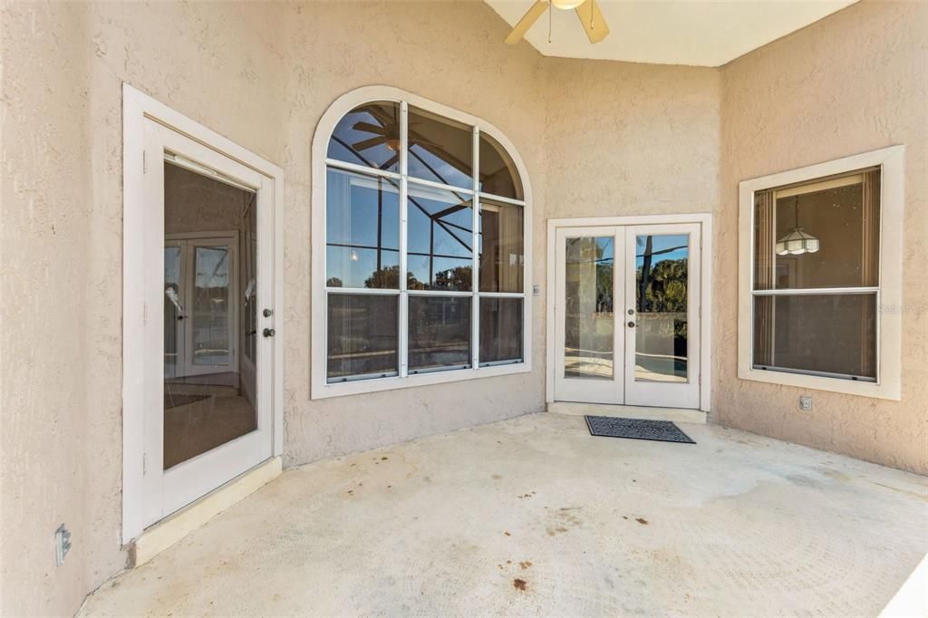 En Venta: $499,000 (3 camas, 2 baños, 1642 Pies cuadrados)