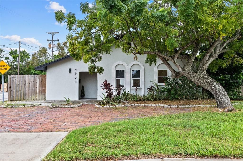 出租: $2,995 (3 贝兹, 2 浴室, 1186 平方英尺)