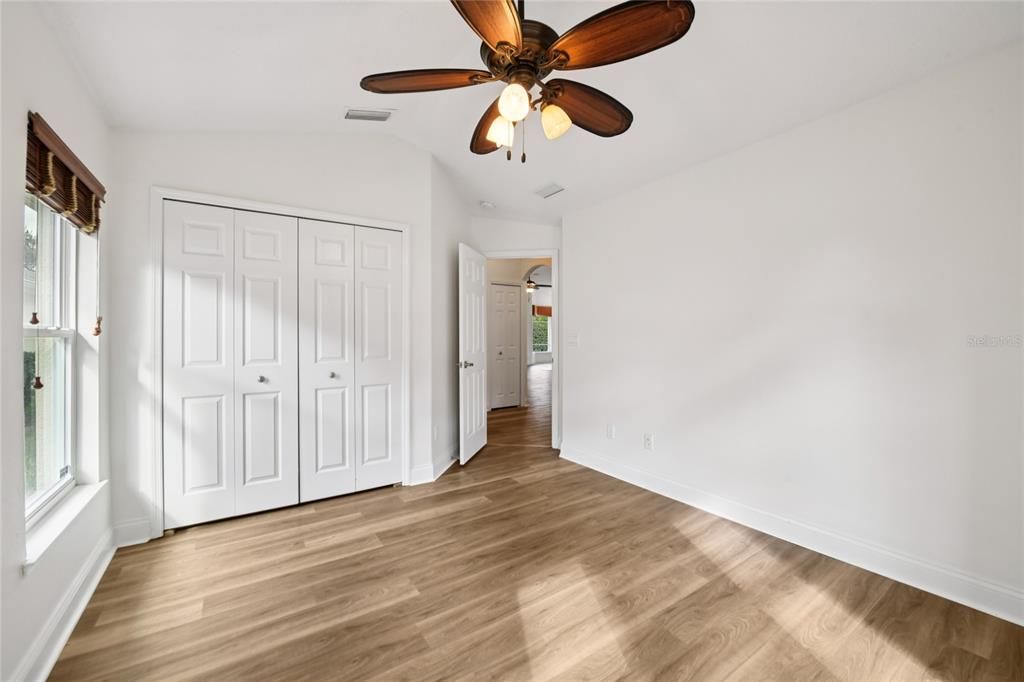 На продажу: $439,000 (4 спален, 2 ванн, 2229 Квадратных фут)