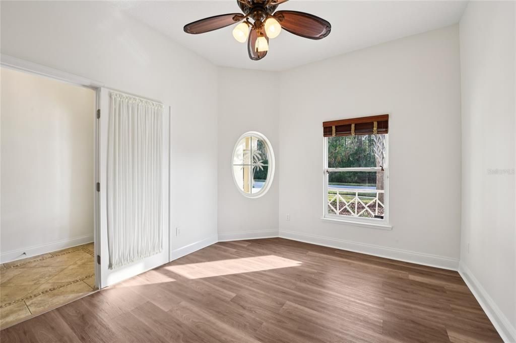 На продажу: $439,000 (4 спален, 2 ванн, 2229 Квадратных фут)