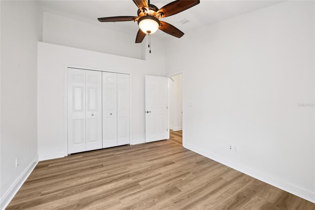 На продажу: $439,000 (4 спален, 2 ванн, 2229 Квадратных фут)