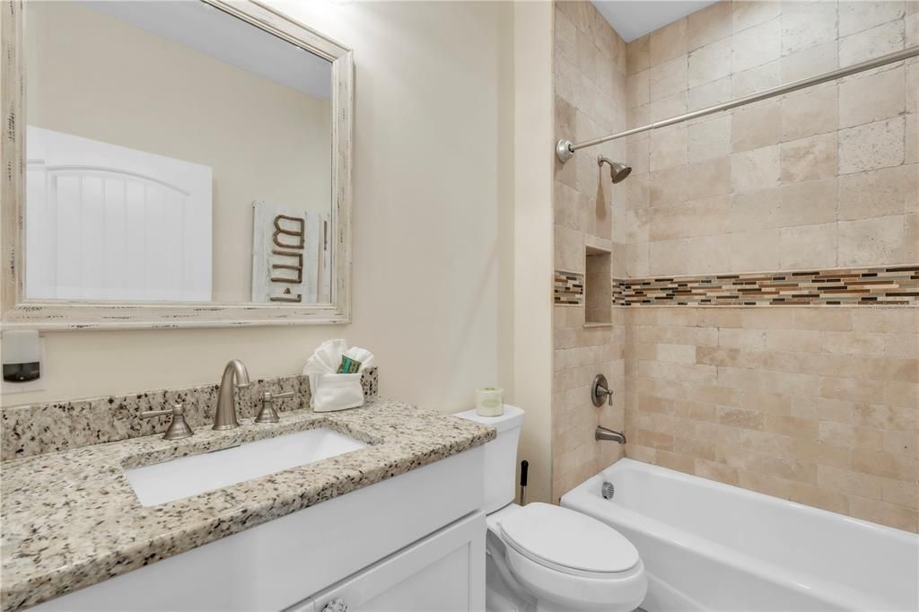 For Sale: $1,695,000 (3 beds, 2 baths, 1920 Square Feet)