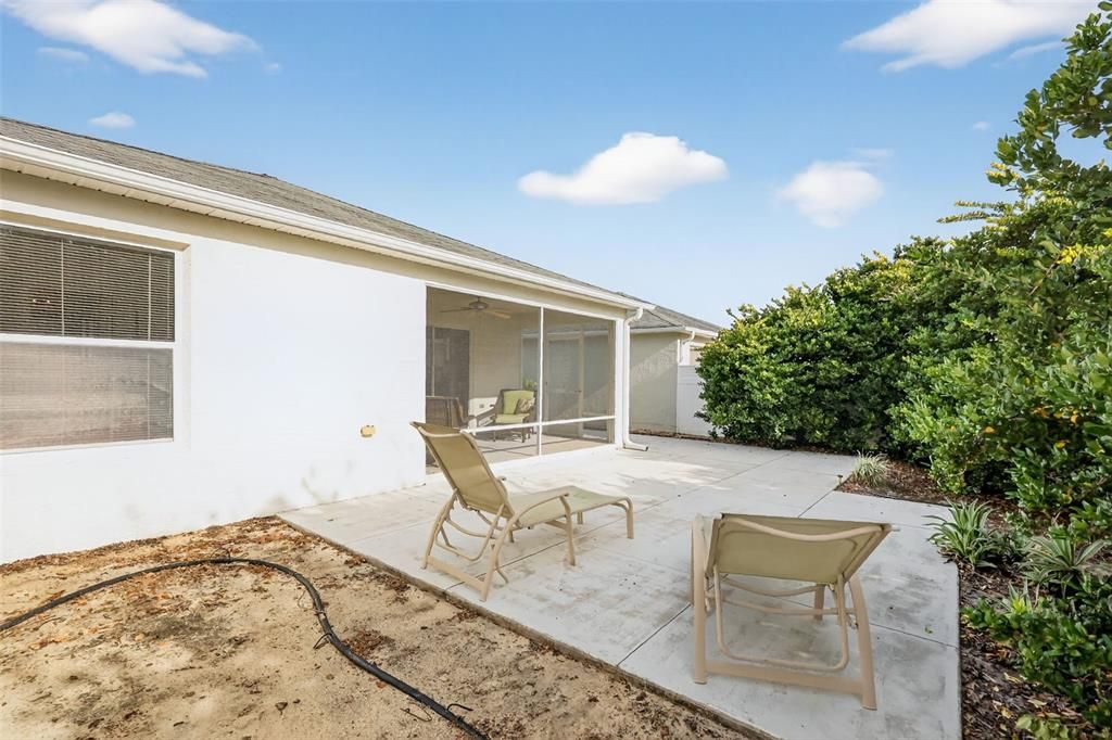 待售: $259,900 (2 贝兹, 2 浴室, 1132 平方英尺)