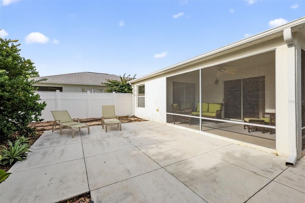 待售: $259,900 (2 贝兹, 2 浴室, 1132 平方英尺)