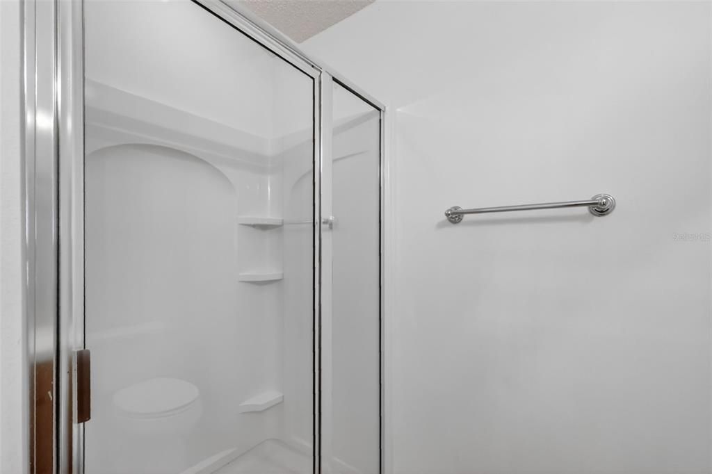 待售: $259,900 (2 贝兹, 2 浴室, 1132 平方英尺)