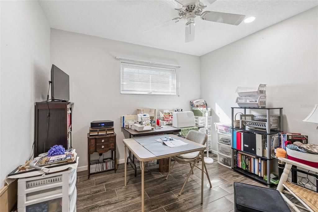 待售: $715,000 (4 贝兹, 3 浴室, 2561 平方英尺)