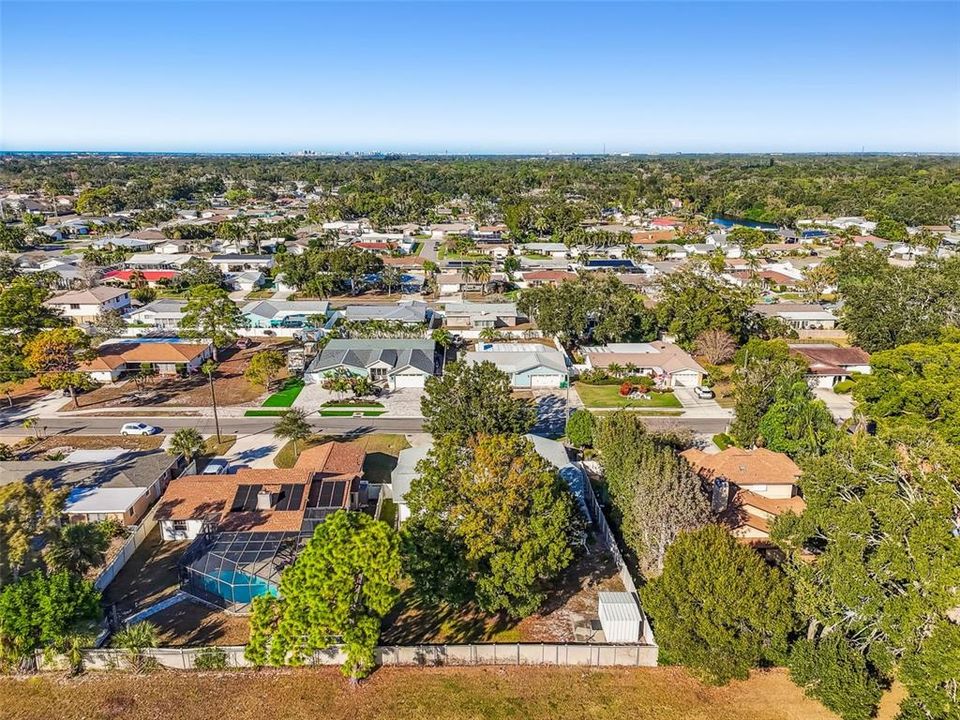 待售: $715,000 (4 贝兹, 3 浴室, 2561 平方英尺)