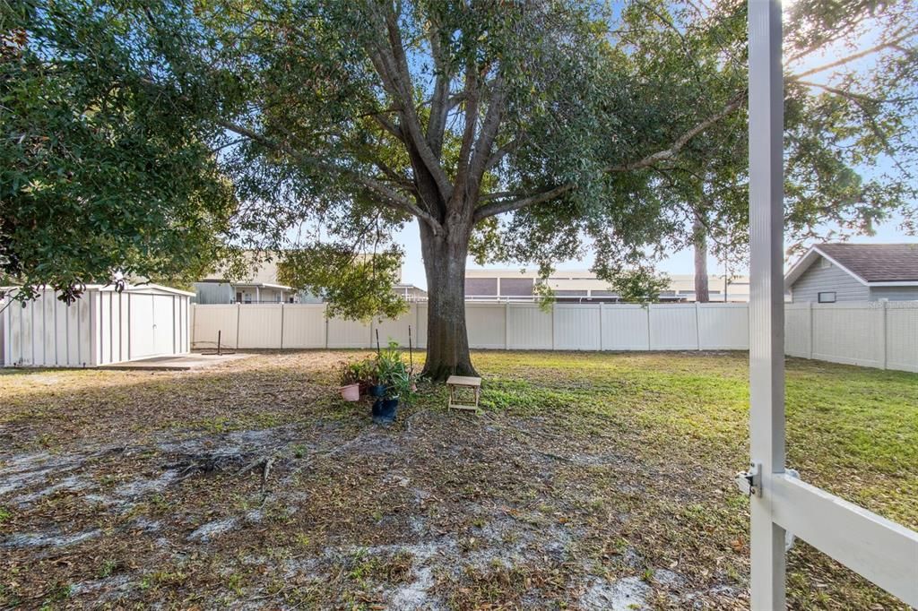 待售: $715,000 (4 贝兹, 3 浴室, 2561 平方英尺)