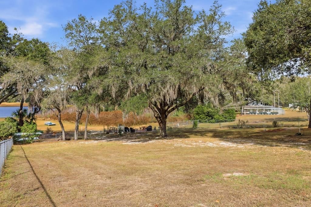 For Sale: $349,900 (3 beds, 2 baths, 2332 Square Feet)