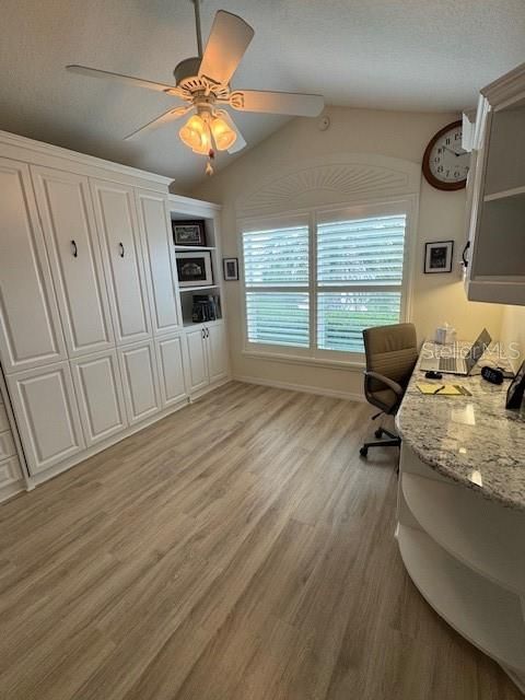 На продажу: $739,000 (3 спален, 2 ванн, 1927 Квадратных фут)