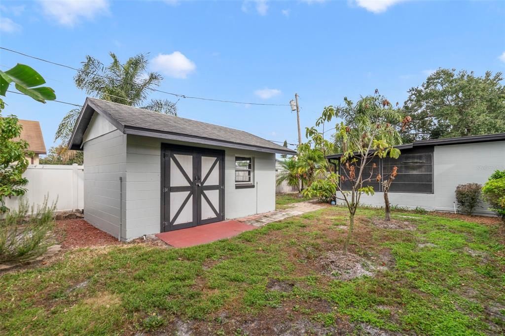 For Sale: $349,900 (4 beds, 3 baths, 1793 Square Feet)