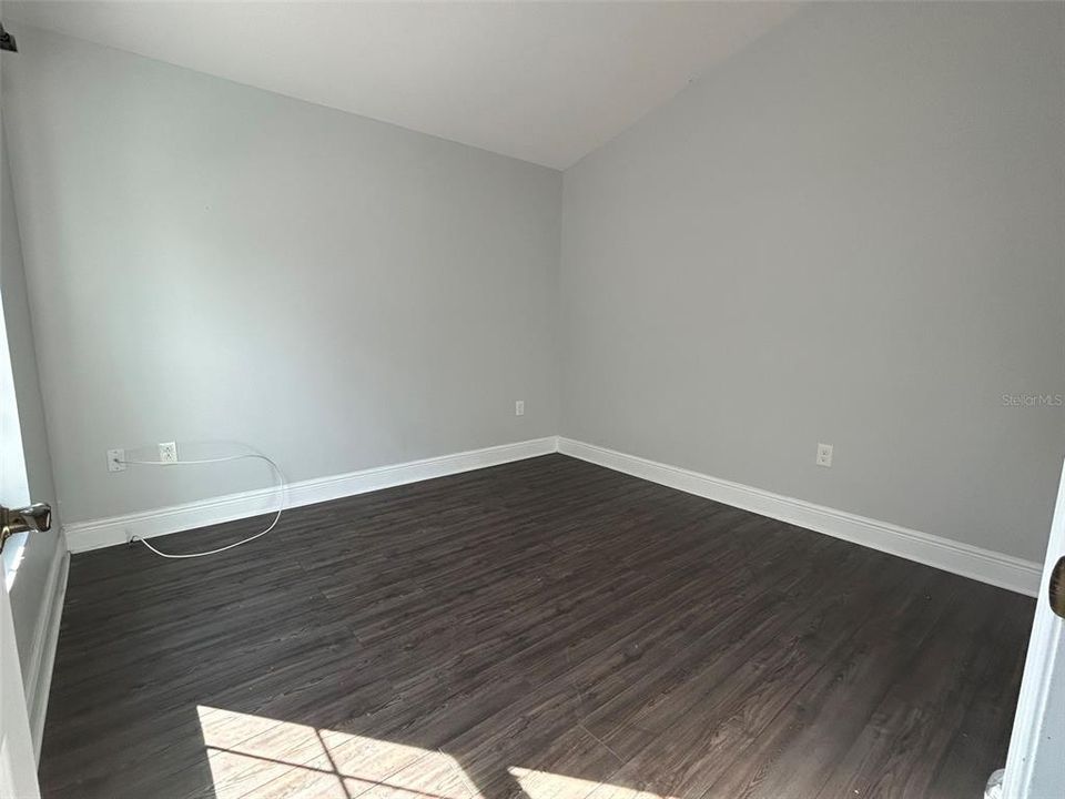 For Sale: $275,000 (4 beds, 2 baths, 1808 Square Feet)