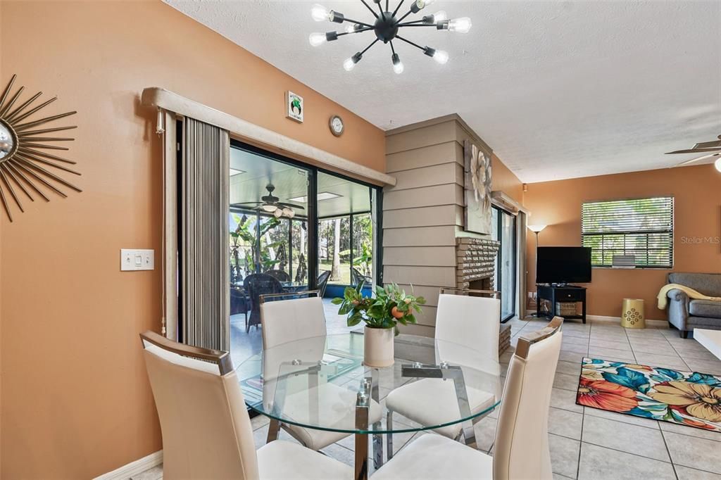 For Sale: $185,499 (1 beds, 1 baths, 963 Square Feet)