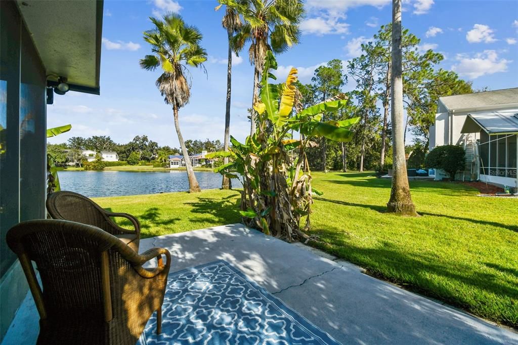 For Sale: $185,499 (1 beds, 1 baths, 963 Square Feet)