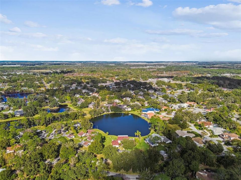 For Sale: $185,499 (1 beds, 1 baths, 963 Square Feet)