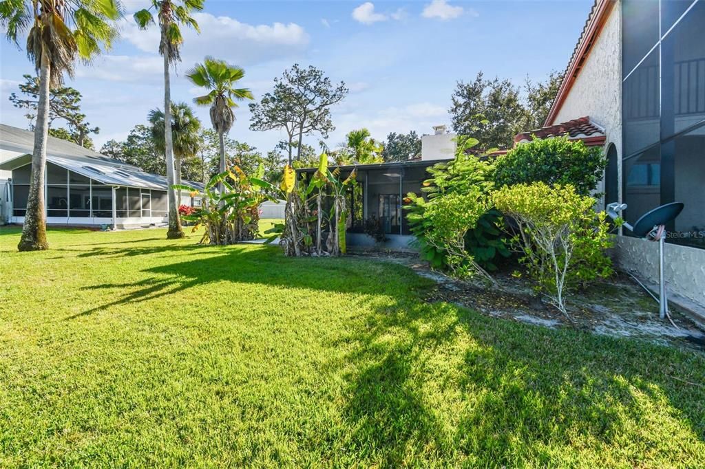 For Sale: $185,499 (1 beds, 1 baths, 963 Square Feet)