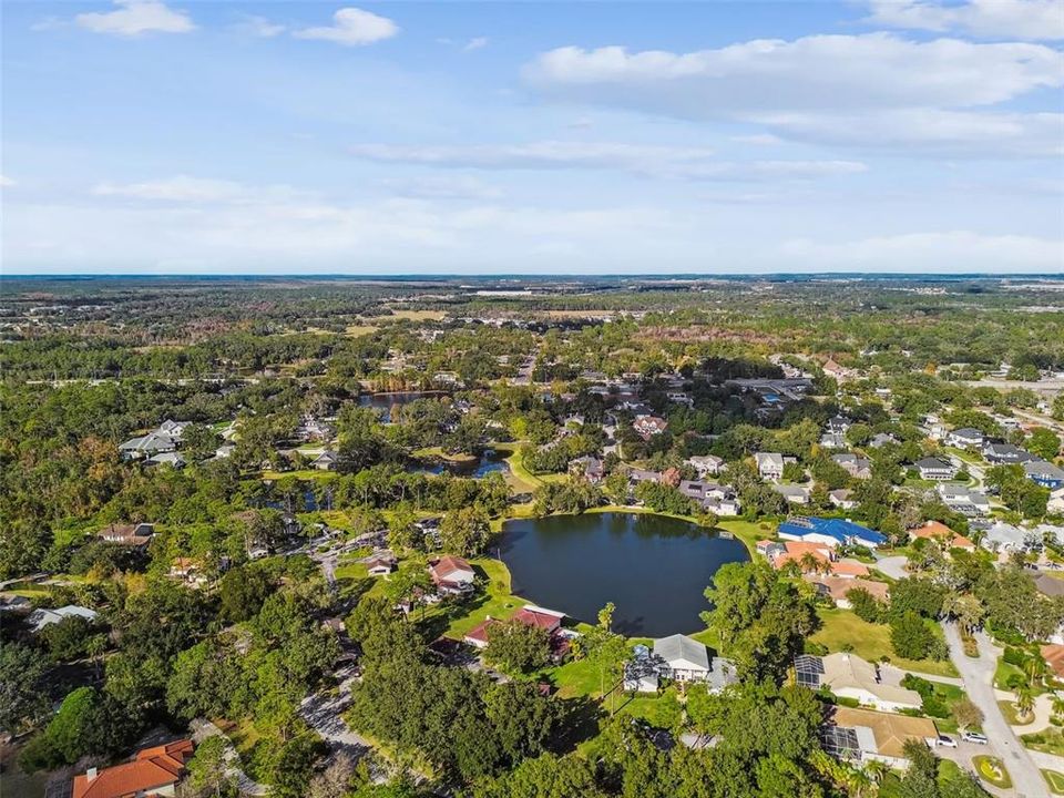 For Sale: $185,499 (1 beds, 1 baths, 963 Square Feet)