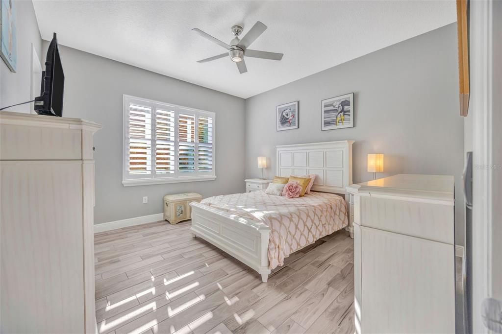 For Sale: $1,100,000 (4 beds, 4 baths, 3751 Square Feet)