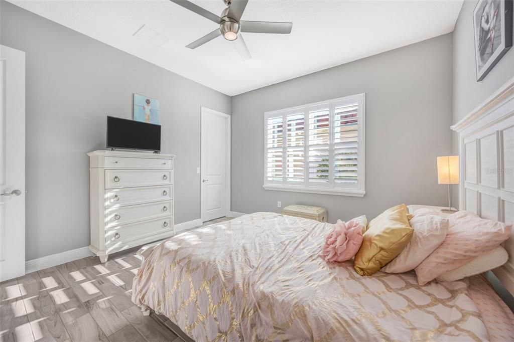 For Sale: $1,100,000 (4 beds, 4 baths, 3751 Square Feet)