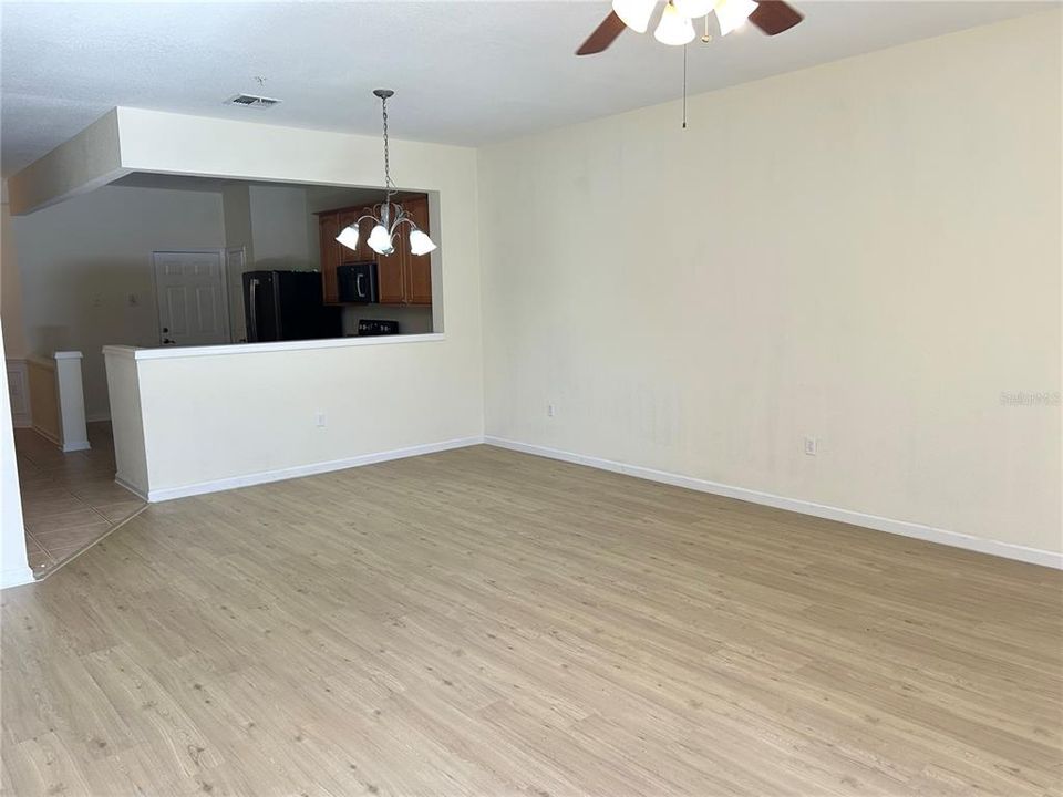 En Renta: $2,300 (3 camas, 2 baños, 1682 Pies cuadrados)