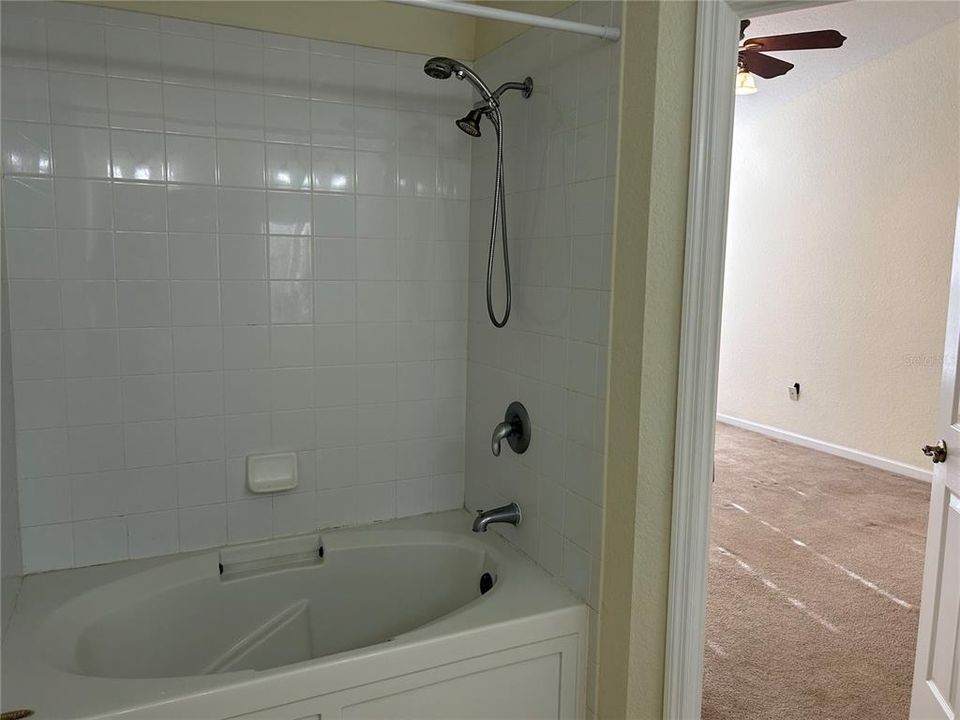 En Renta: $2,300 (3 camas, 2 baños, 1682 Pies cuadrados)