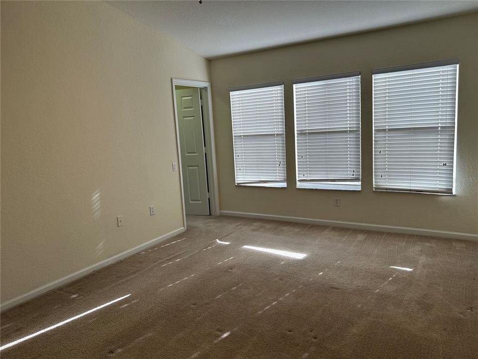 En Renta: $2,300 (3 camas, 2 baños, 1682 Pies cuadrados)