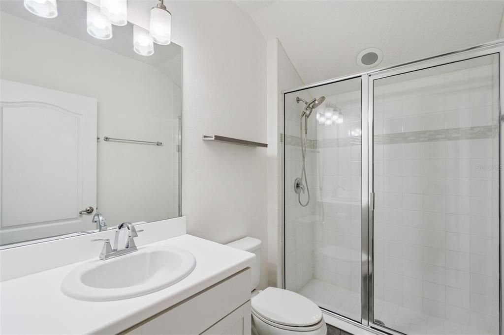 待售: $415,000 (4 贝兹, 3 浴室, 2039 平方英尺)