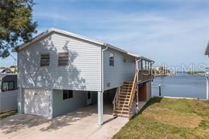 For Sale: $560,000 (2 beds, 2 baths, 1056 Square Feet)