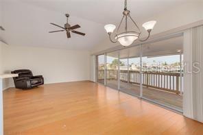 For Sale: $560,000 (2 beds, 2 baths, 1056 Square Feet)