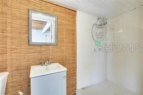 For Sale: $560,000 (2 beds, 2 baths, 1056 Square Feet)