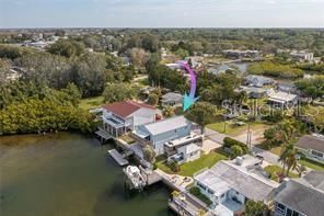 For Sale: $560,000 (2 beds, 2 baths, 1056 Square Feet)